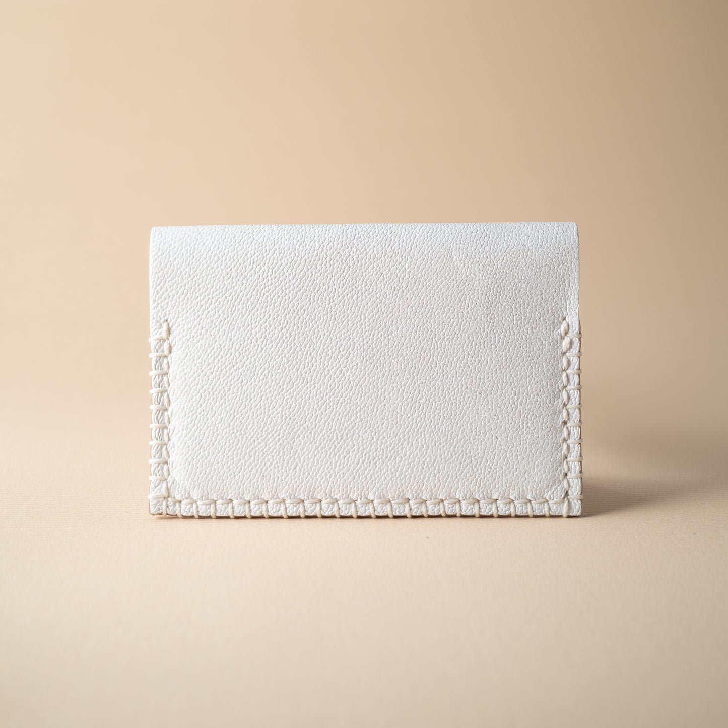 Simple Wallet White